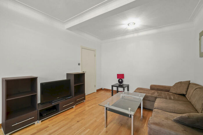 1 Bedroom Apartment To Rent In Oslo Court, Prince Albert Road, St John's Wood, London, NW8