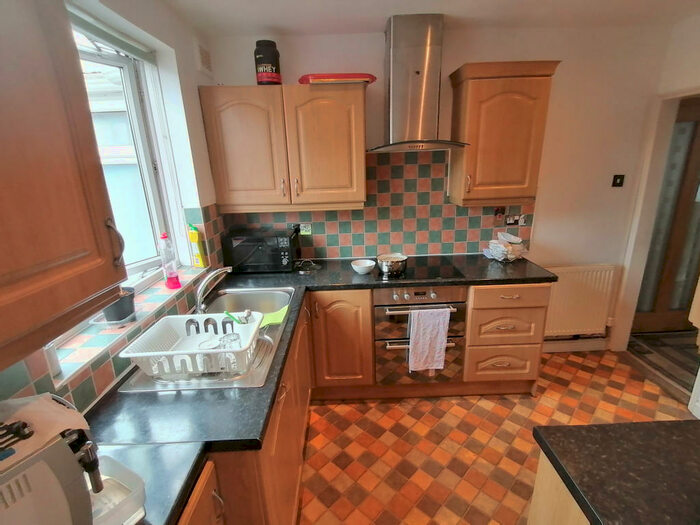 4 Bedroom Terraced House To Rent In Denham Way, Barking, IG11