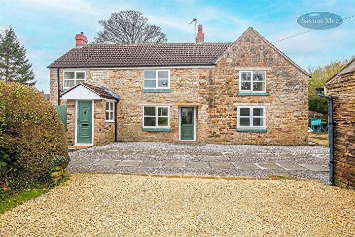 3 Bedroom Detached House For Sale In Oaks Lane, Sheffield, S5