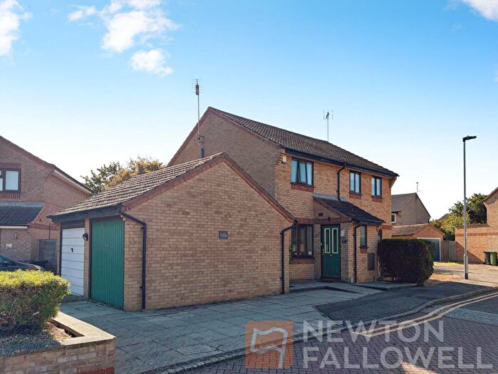 2 Bedroom Semi-Detached House To Rent In Mealsgate, Gunthorpe, Peterborough, PE4