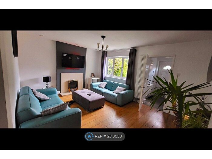 4 Bedroom Detached House To Rent In Shorham Rise, Two Mile Ash, Milton Keynes, MK8