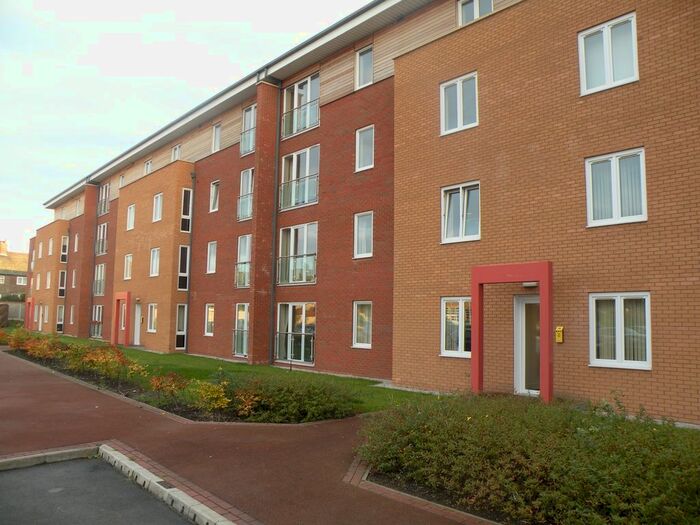 2 Bedroom Flat To Rent In Bravery Court, Liverpool, L19