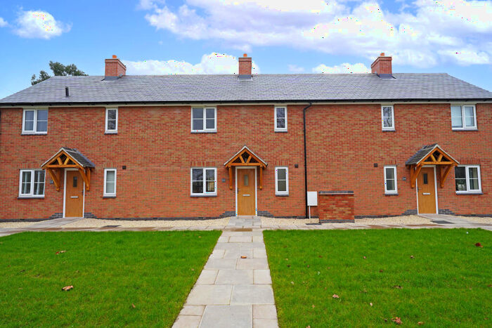 2 Bedroom Terraced House To Rent In Braunstone Lane, Leicester, Leicestershire, LE3