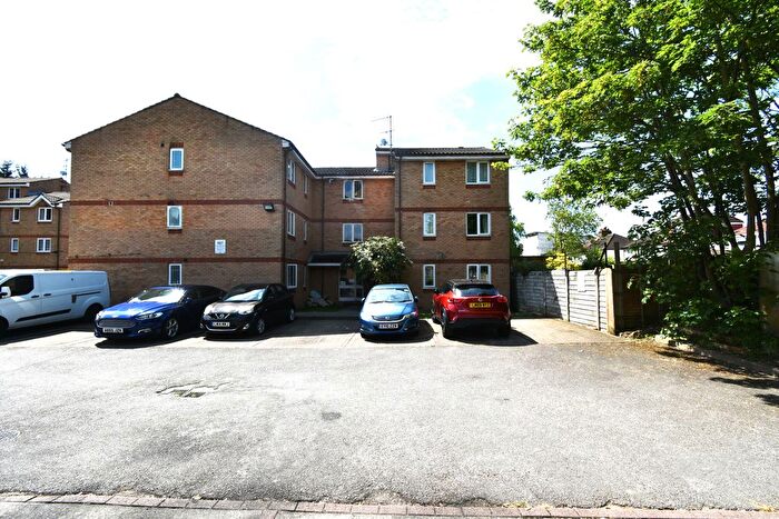 2 Bedroom Flat For Sale In Brewery Close, Sudbury / Wembley, HA0