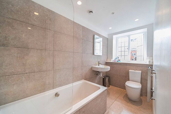 Studio To Rent In Kimmerston House, Westminster, London, SW1P