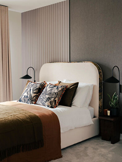 2 Bedroom Apartment For Sale In Woodberry Down Sales & Marketing Suite Riverside Apartments, Woodberry Grove, Finsbury Park, London, N4