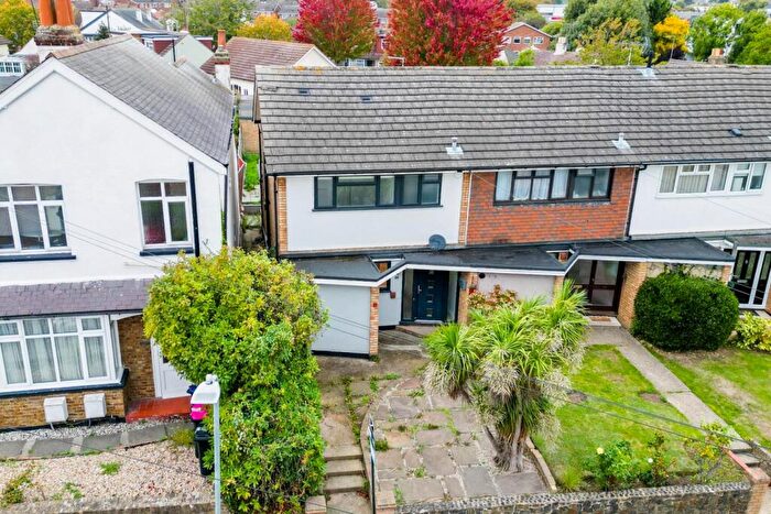 3 Bedroom Semi-Detached House For Sale In Bellhouse Road, Leigh-On-Sea, SS9