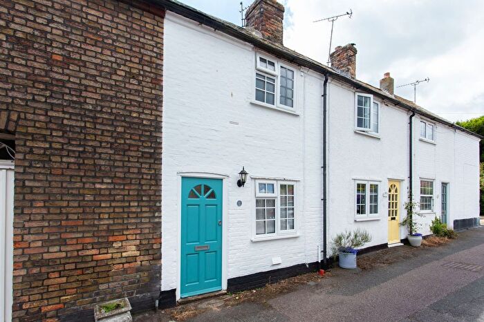 2 Bedroom Terraced House For Sale In Union Road, Bridge, CT4