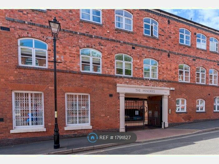 4 Bedroom End Of Terrace House To Rent In Birmingham, Birmingham, B18