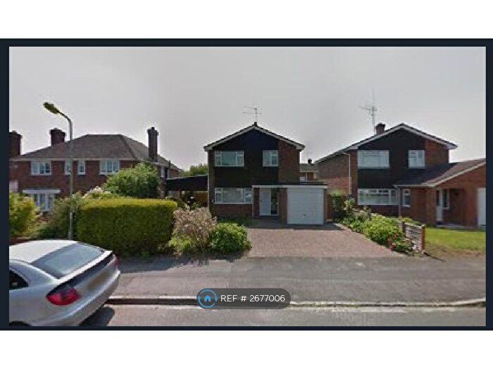 3 Bedroom Detached House To Rent In Hartsbourne Road, Earley, Reading, RG6