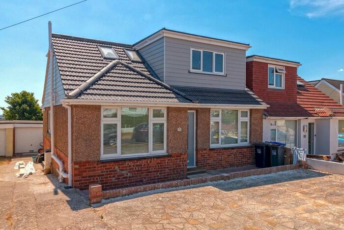 4 Bedroom Semi-Detached Bungalow To Rent In Howard Road, Sompting, Lancing, BN15