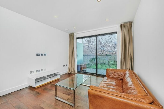 1 Bedroom Flat To Rent In Paton Street, London, EC1V