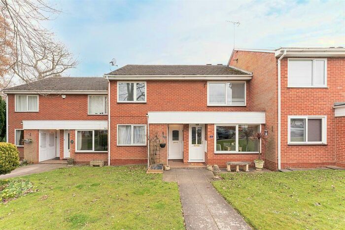 2 Bedroom Maisonette To Rent In Grangewood Court, Woodshires Road, Solihull, B92