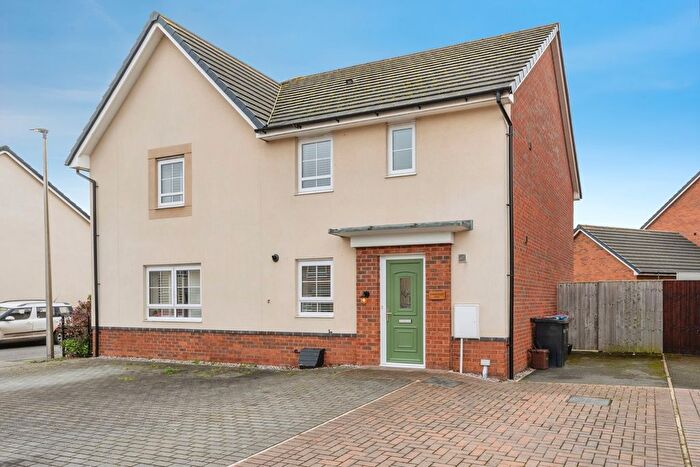 3 Bedroom Semi Detached House For Sale In Princeton Way, Ellesmere Port, Cheshire, CH65