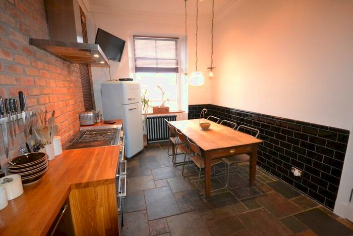 1 Bedroom Flat To Rent In Gorgie Road, Dalry, Edinburgh, EH11