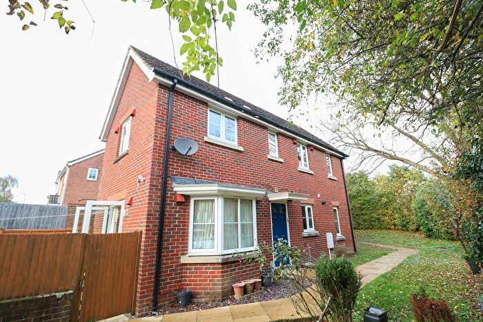 3 Bedroom Semi Detached House To Rent In Grovewood Halt, Maidstone, ME14