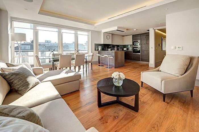 2 Bedroom Apartment To Rent In Searle House, Cecil Grove, St Johns Wood, London, NW8