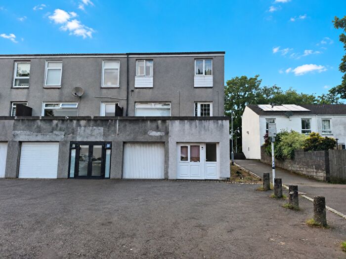 3 Bedroom Town House For Sale In Kilbowie Road, Cumbernauld, G67