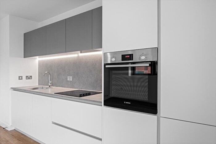 2 Bedroom Apartment For Sale In Malt Court, Essex Brewery, London, E17