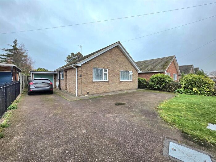 3 Bedroom Detached Bungalow For Sale In Welbourne Lane, Holbeach, PE12