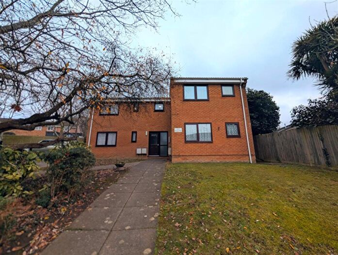 Studio For Sale In Olympic Way, Bishopstoke, Eastleigh, SO50