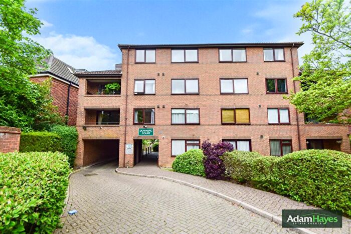 1 Bedroom Apartment To Rent In Gainsborough Road, North Finchley, N12