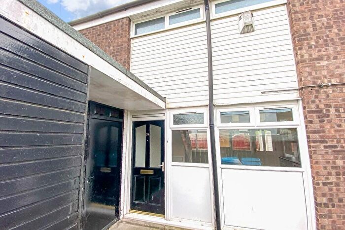 2 Bedroom Terraced House To Rent In Davidstow Close, Hull, East Riding Of Yorkshire, HU7