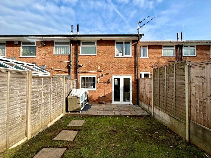 2 Bedroom Terraced House For Sale In Abinger Drive, Chatham, Kent, ME5