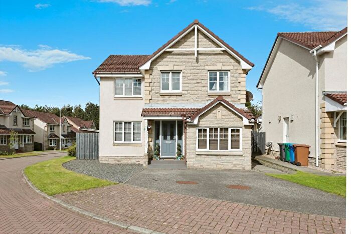 4 Bedroom Detached House For Sale In Maclean Walk, Pitreavie Castle, Dunfermline, Fife, KY11