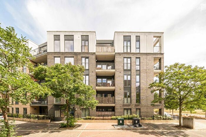 1 Bedroom Flat To Rent In Offenham Road, Oval, SW9