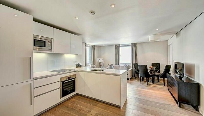 3 Bedroom Flat To Rent In Merchant Square, Paddington, W2