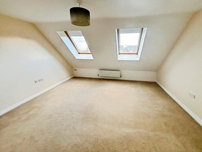 3 Bedroom Terraced House For Sale In Huxley Court, Stratford-upon-Avon, CV37