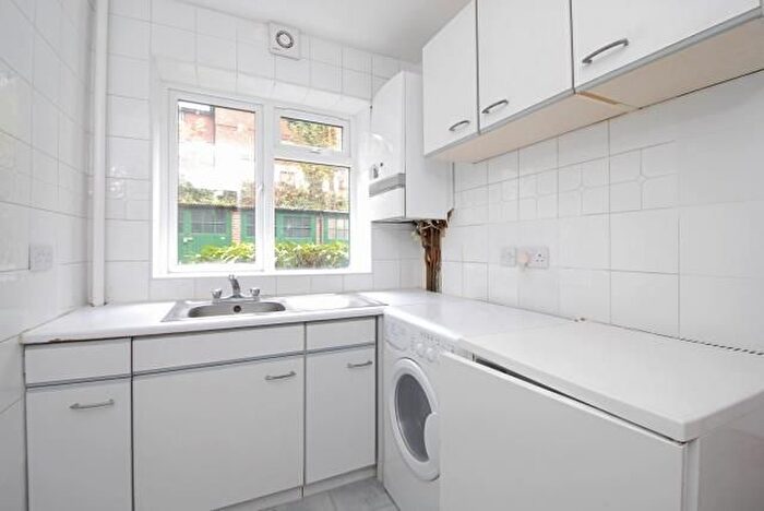 1 Bedroom Flat To Rent In Archway Road, London, N6