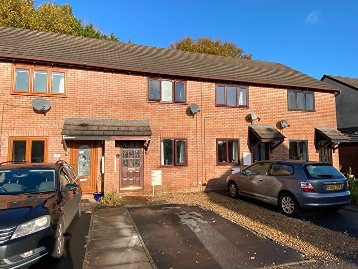 2 Bedroom Terraced House For Sale In Laurel Drive, Penperlleni, Pontypool, NP4