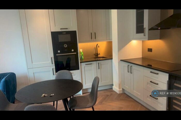 1 Bedroom Flat To Rent In Merino Gardens, London, E1W