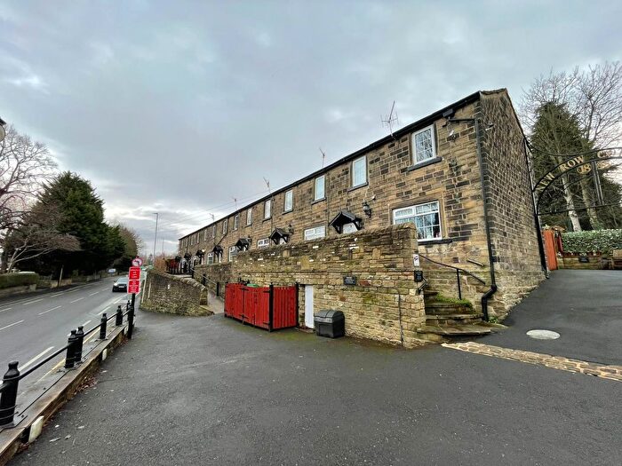 2 Bedroom Terraced House To Rent In New Row, Bingley, BD16