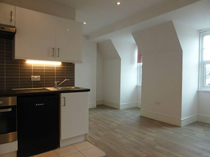 Studio To Rent In Church Road, Hove, BN3