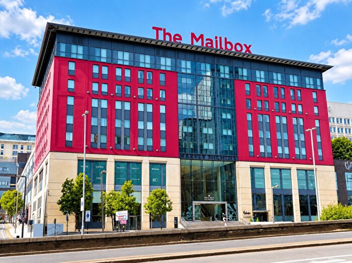 2 Bedroom Apartment For Sale In Wharfside Street, Birmingham, B1