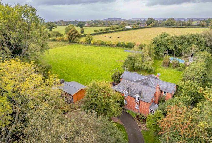 5 Bedroom Cottage For Sale In Eaton Bishop, HR2