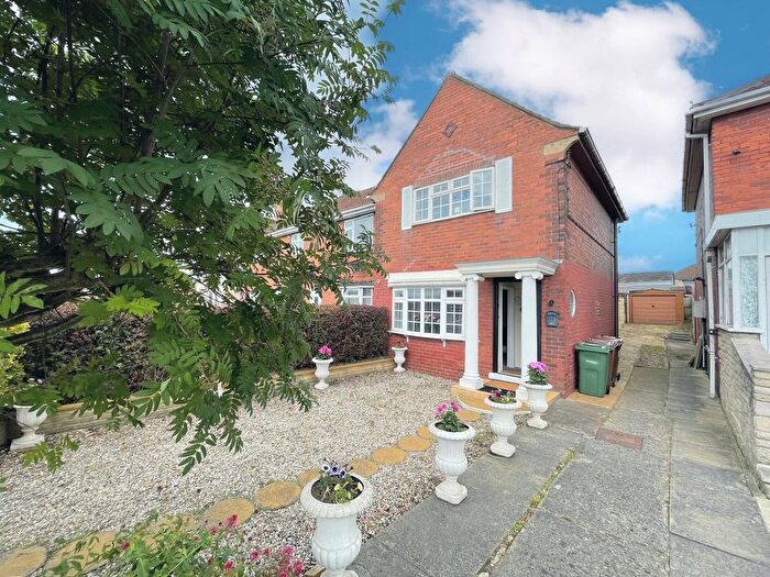 3 Bedroom End Terrace House For Sale In Tom Wood Ash Lane, Upton, Pontefract, WF9