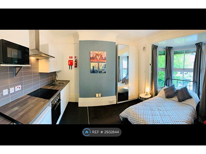 Studio To Rent In Upper Fant Road, Maidstone, ME16