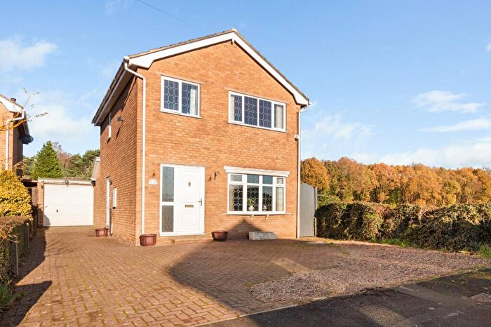 3 Bedroom Detached House For Sale In Hillside Road, Broughton, North Lincolnshire, DN20