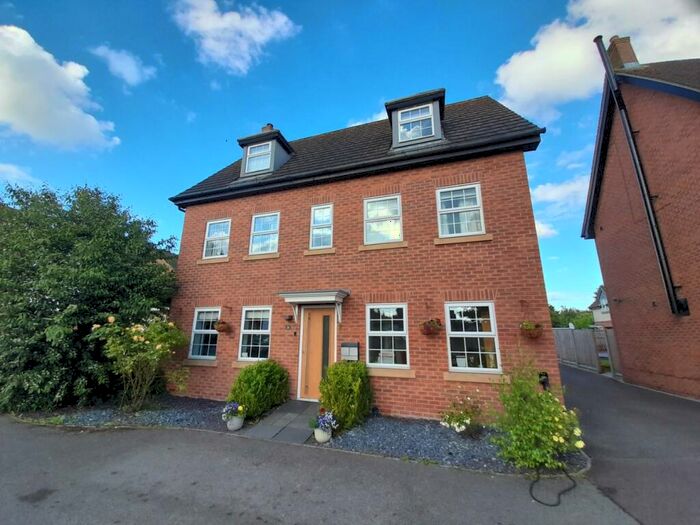 5 Bedroom Detached House For Sale In Irwin Road, Blyton, Gainsborough, DN21