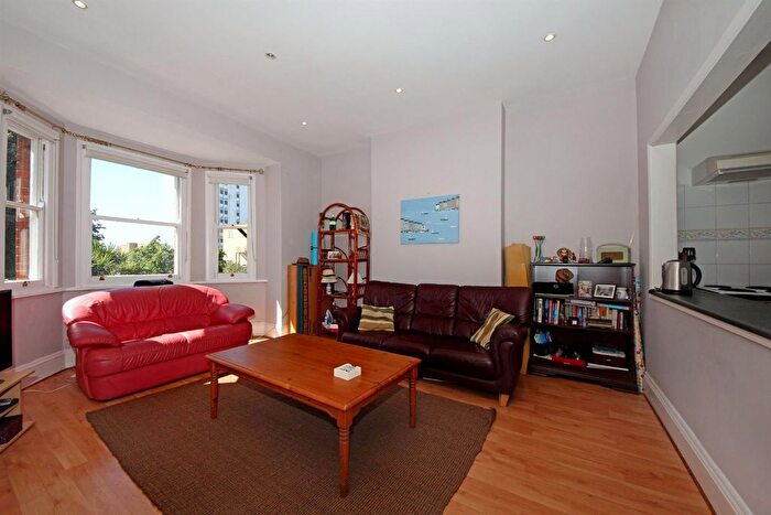1 Bedroom Flat To Rent In Madeley Road, London, W5