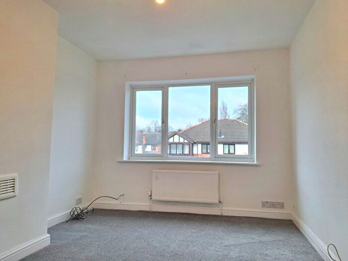 1 Bedroom Maisonette To Rent In Mersey Bank Avenue, Manchester, M21