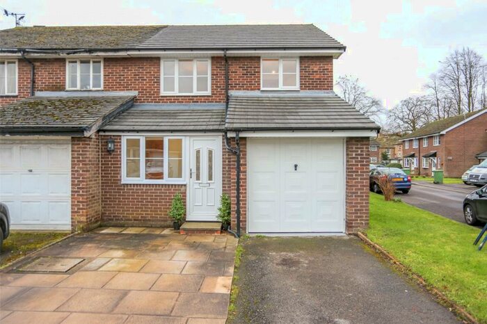 3 Bedroom Semi-Detached House To Rent In Vine Street, Bollington, Macclesfield, Cheshire, SK10