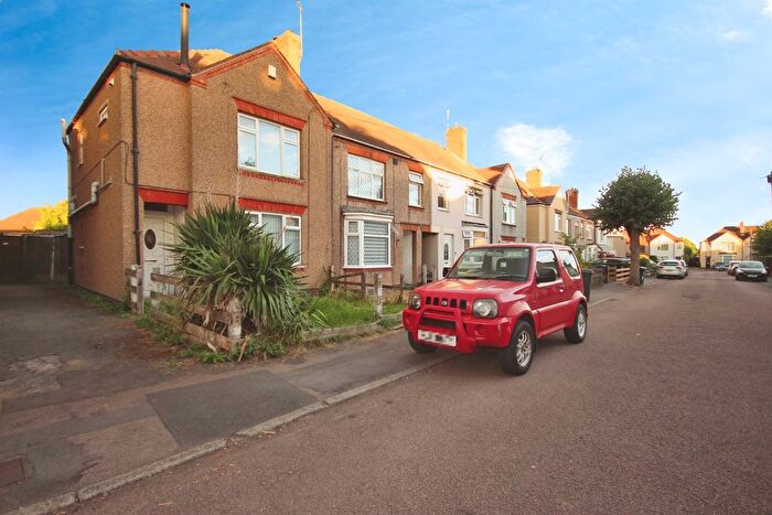 2 Bedroom End Of Terrace House For Sale In Butlin Road, Coventry, CV6