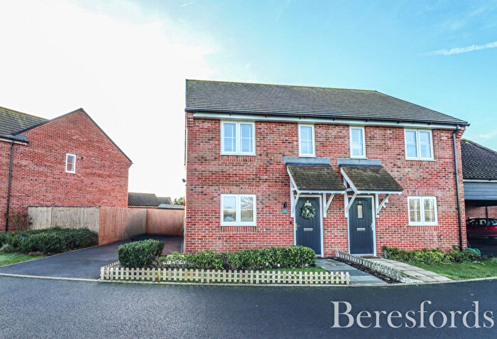 2 Bedroom Semi-Detached House For Sale In Orchard Way, Boreham, CM3