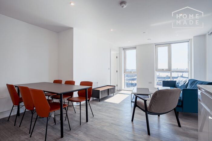 3 Bedroom Apartment To Rent In The Copper House, Liverpool, L1