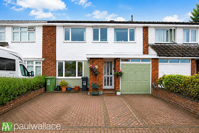 4 Bedroom Terraced House For Sale In Beechfield, Hoddesdon |, Sq Ft Of Versatile Family Accommodation, EN11